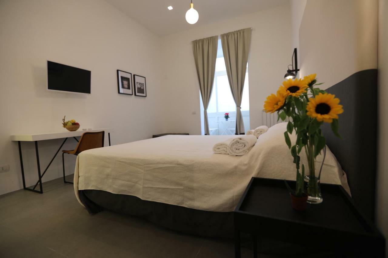 The Station Napoli Bed & Breakfast Exterior foto